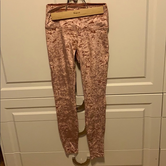Lululemon Crushed Velvet Leggings 